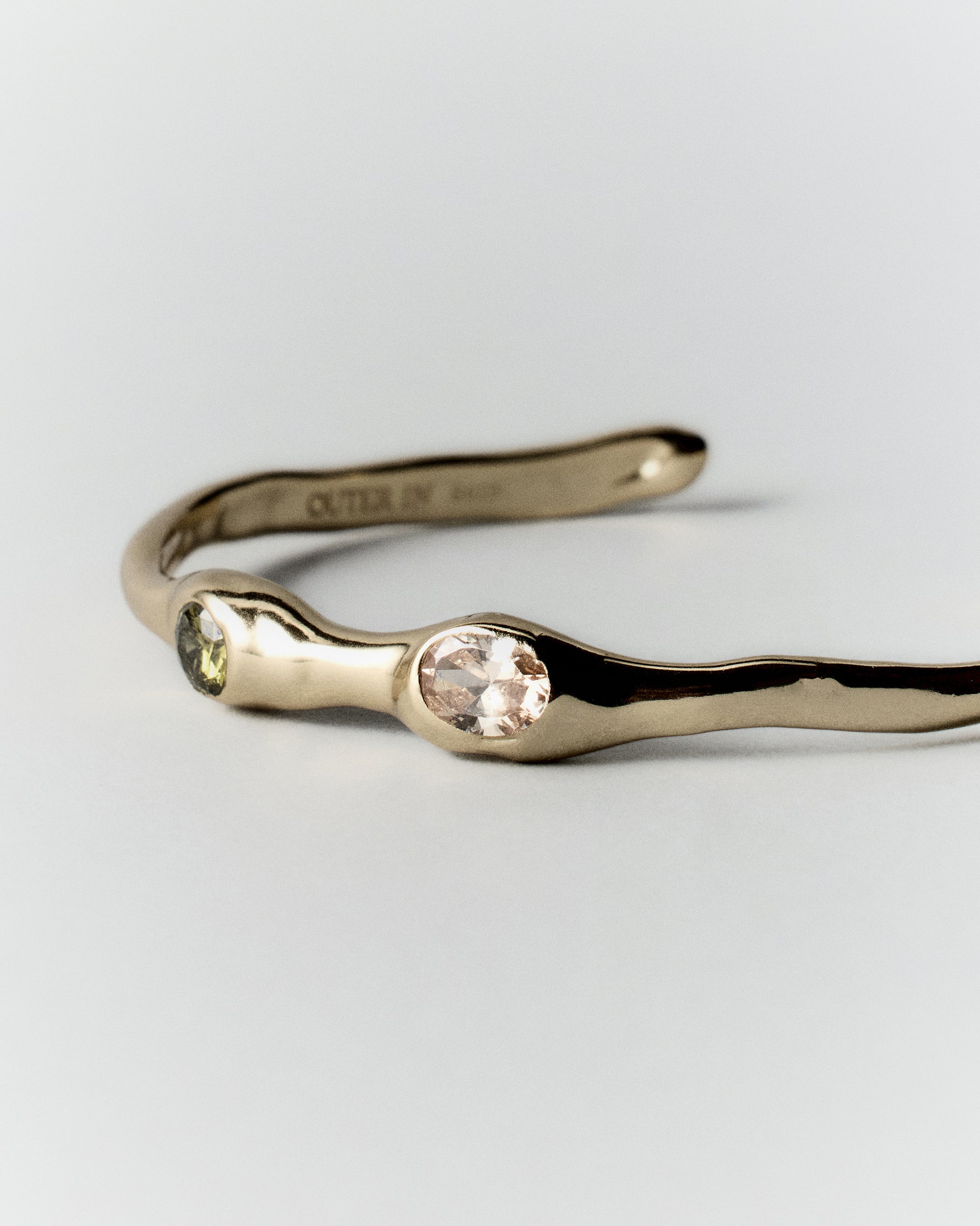 Ambar Bracelet-Gold