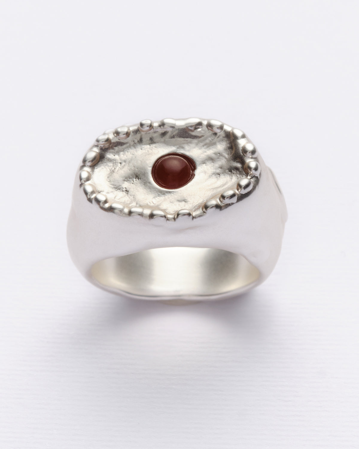 Antique - Anillo rojo plateado