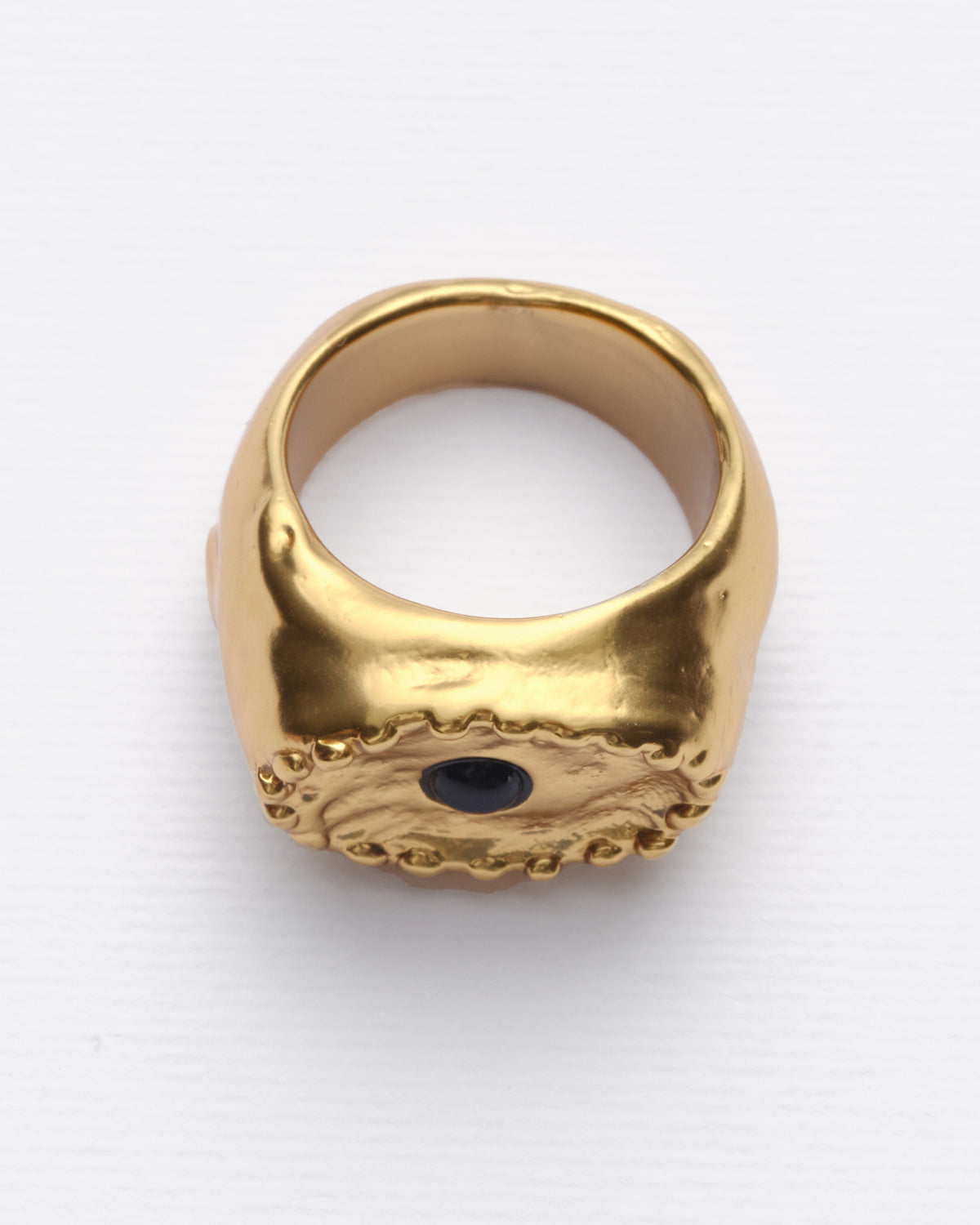 Antique - Anillo negro dorado