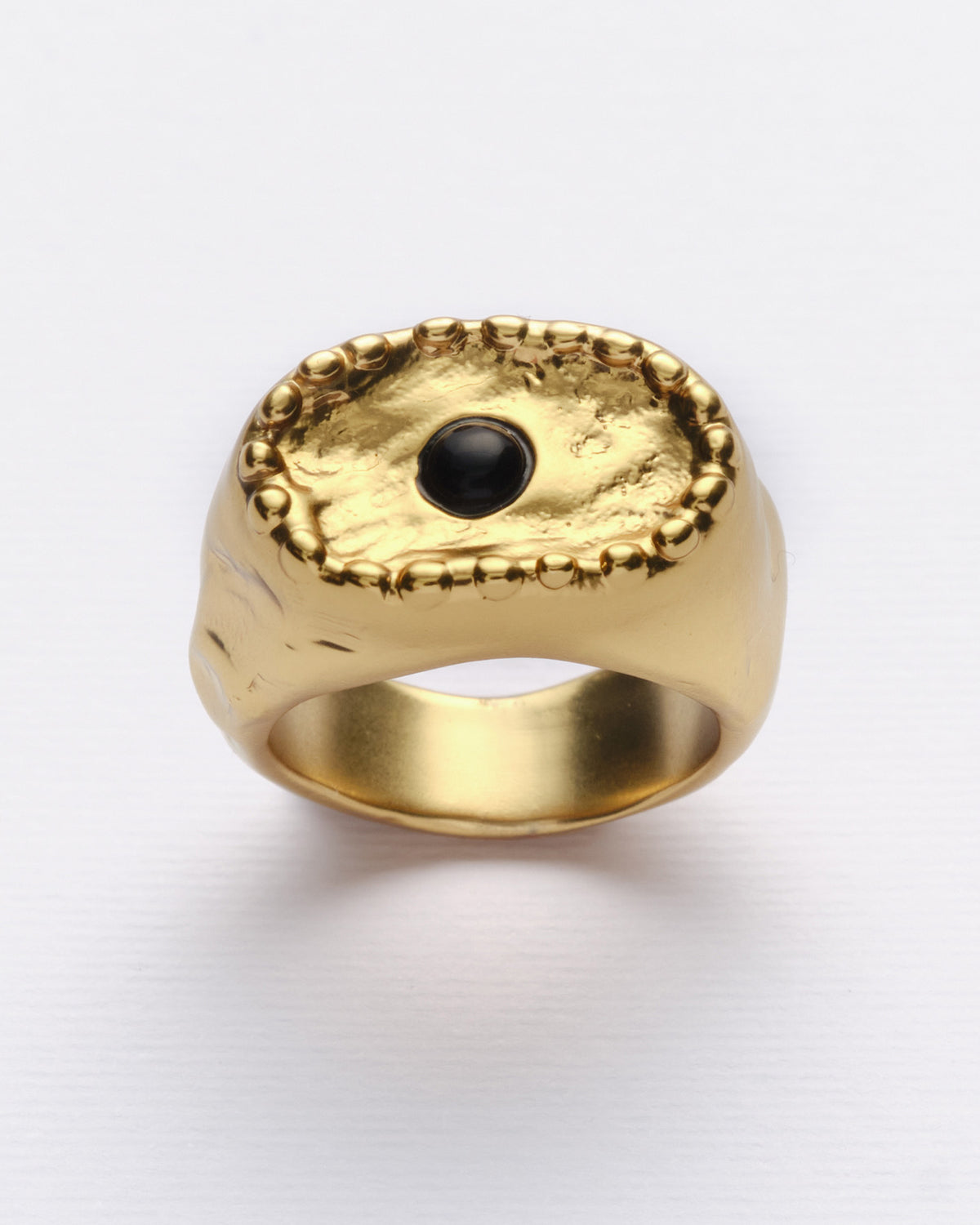 Antique - Anillo negro dorado