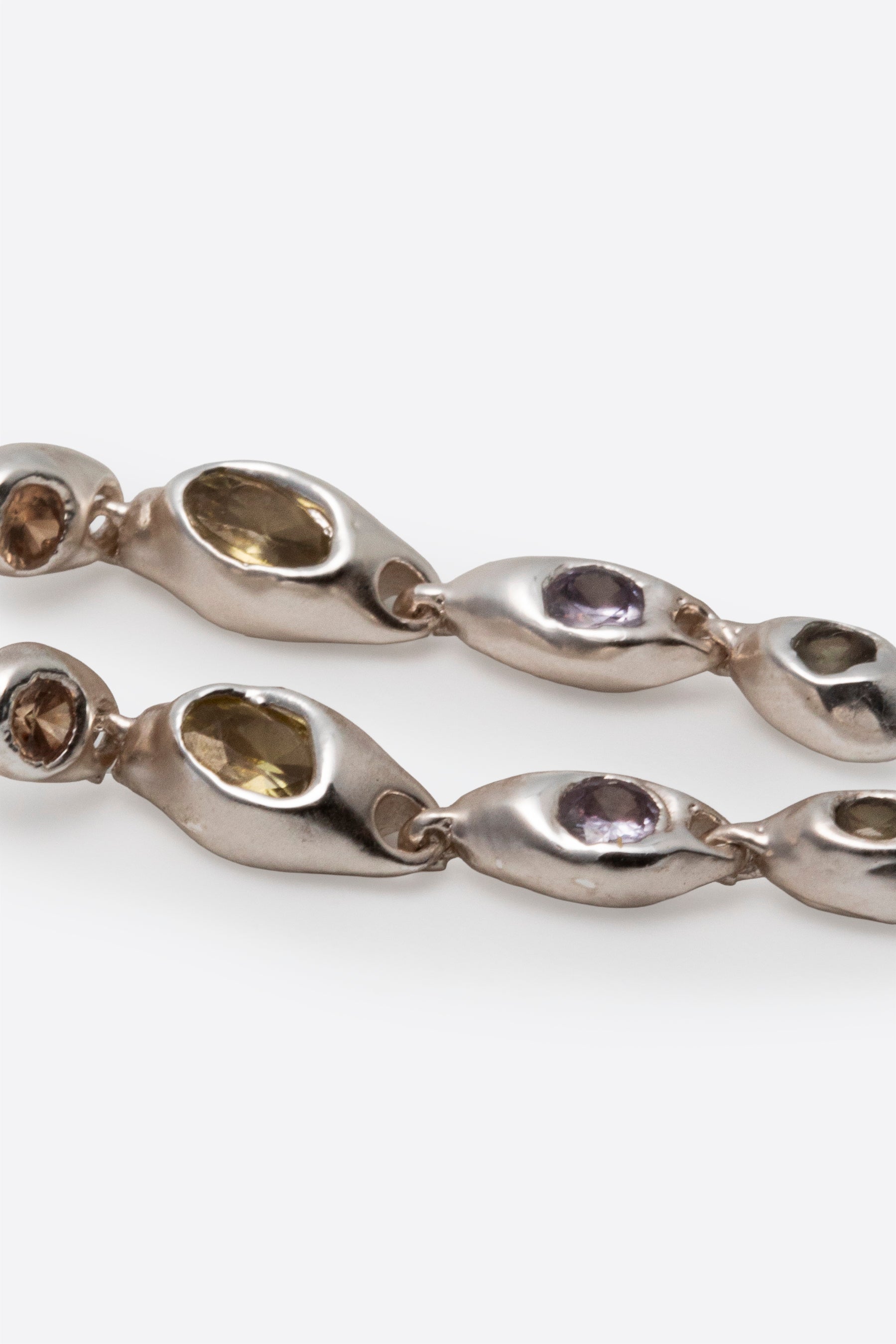 Prado Pepita Long Earrings-Silver