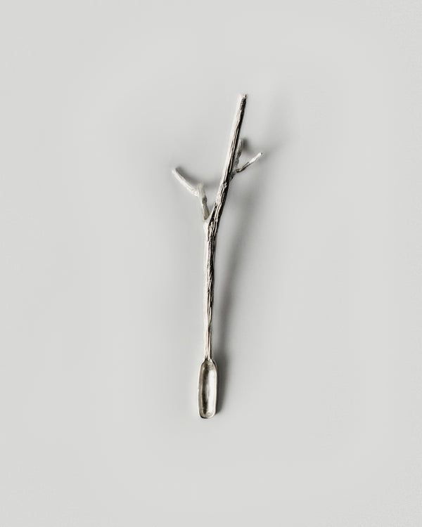 Autumn Stirring Stick Set of 4 in silver: full view of the forked branch-shaped stirring stick.
